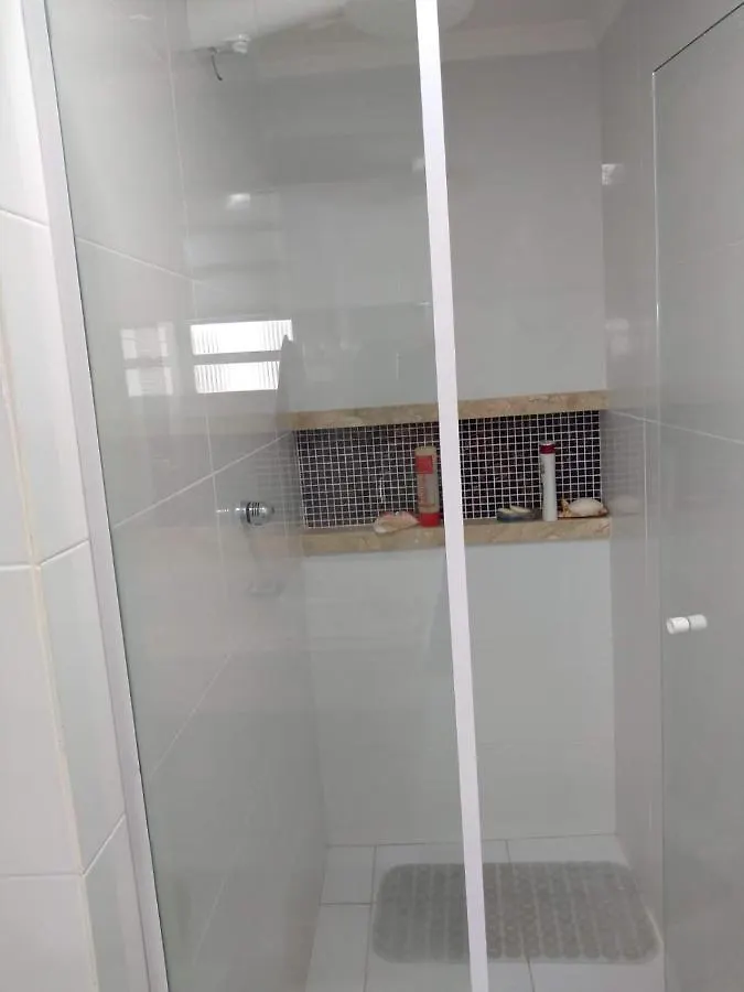 Apartamento A 50M Da Praia Do Forte Cabo Frio Apartment